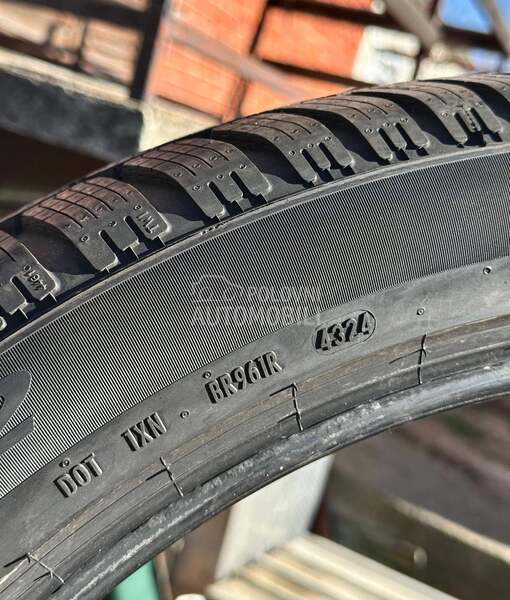 Pirelli 285/40 R23 Zimska