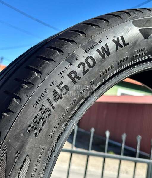 Continental 285/40 R20 Letnja