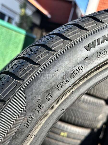 Pirelli 305/35 R21 Zimska