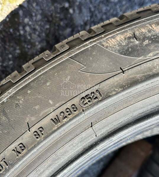 Pirelli 285/40 R22 Zimska