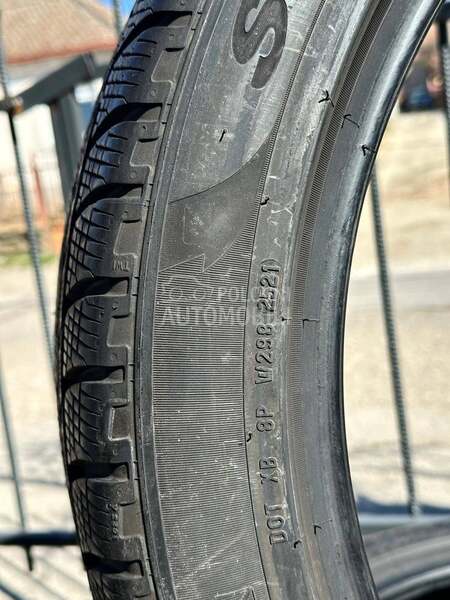 Pirelli 285/40 R22 Zimska