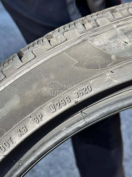 Pirelli 285/40 R22 Zimska