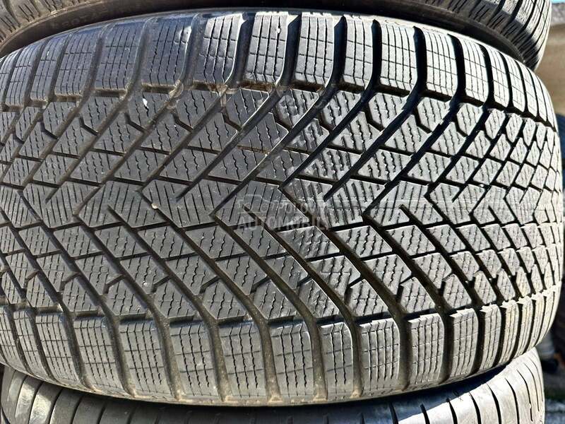 Pirelli 285/35 R22 Zimska
