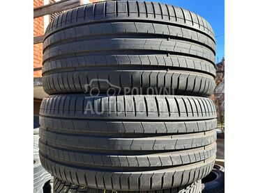 Pirelli 275/35 R22 Letnja