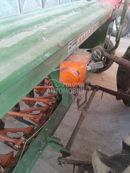 Amazone D8 3m special