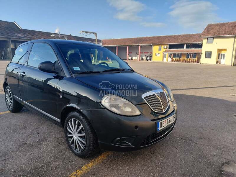 Lancia Ypsilon 1.2