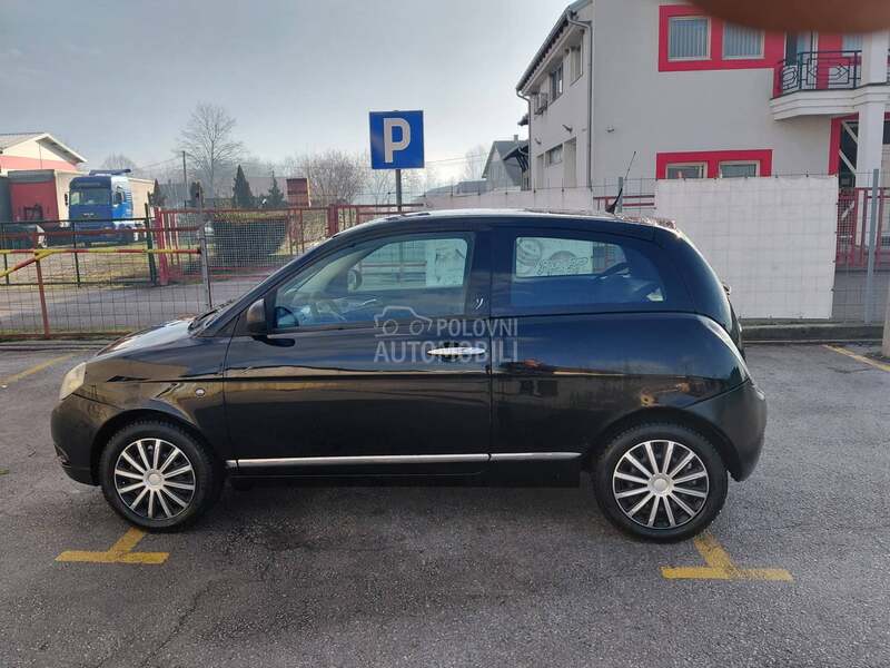 Lancia Ypsilon 1.2