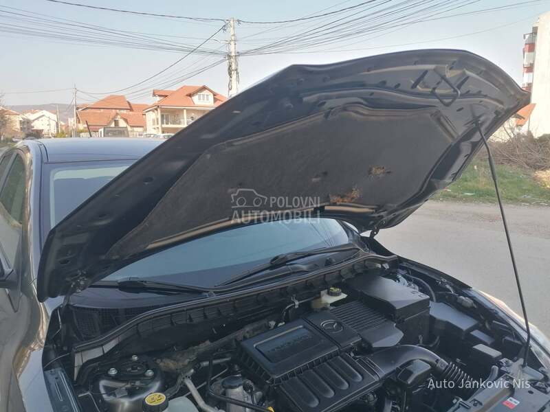 Mazda 3 1.6i ATTRACTION CH