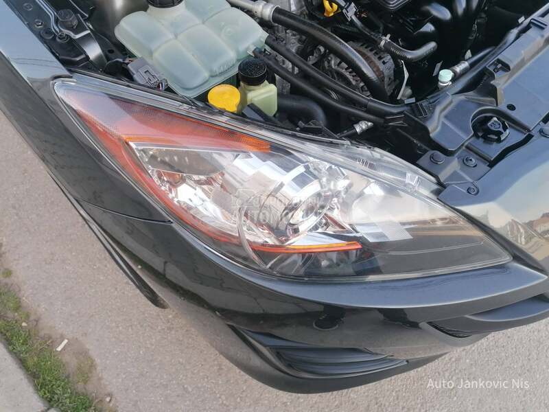 Mazda 3 1.6i ATTRACTION CH