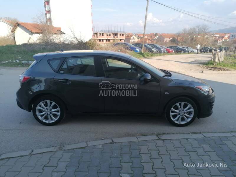 Mazda 3 1.6i ATTRACTION CH