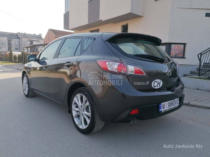 Mazda 3 1.6i ATTRACTION CH