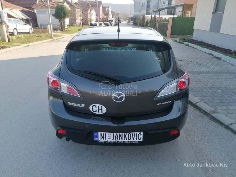 Mazda 3 1.6i ATTRACTION CH