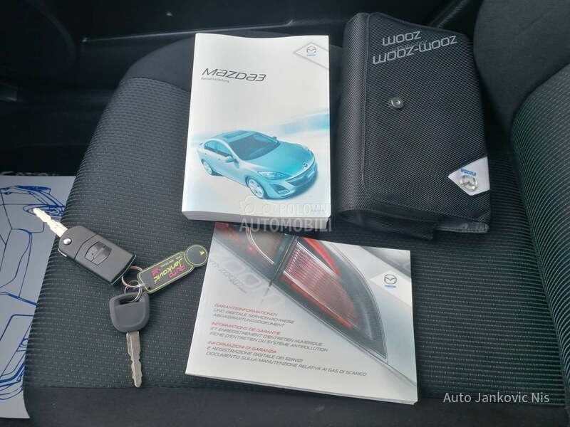 Mazda 3 1.6i ATTRACTION CH
