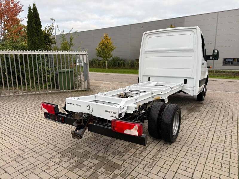 Mercedes Benz Sprinter 516 CDI/MO3022