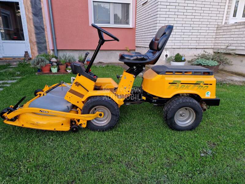 Stiga Traktor kosacica rajder