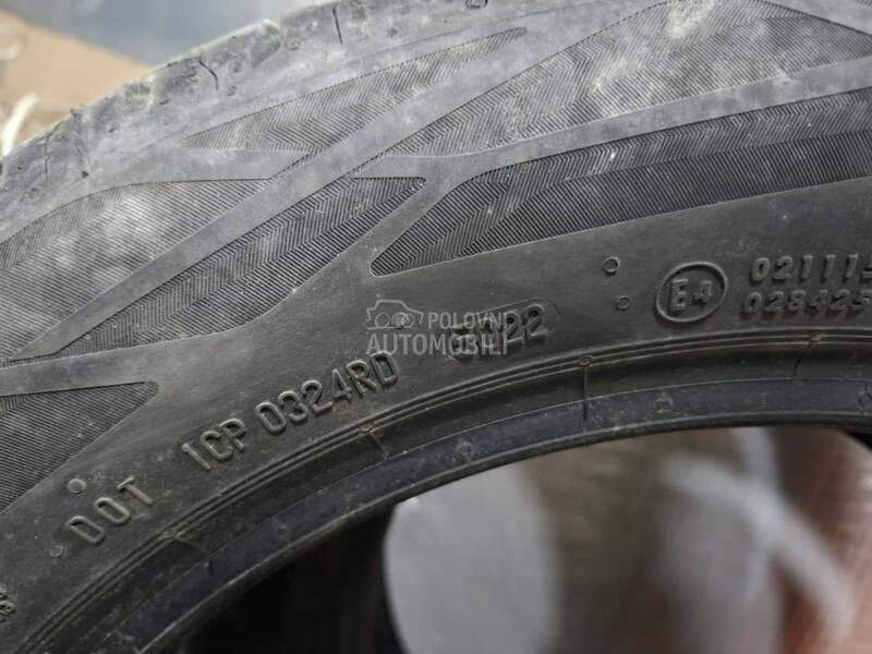 Continental 215/55 R17 Letnja