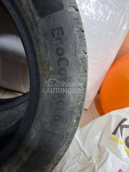 Continental 215/55 R17 Letnja