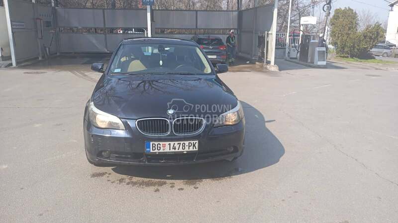 BMW 525 