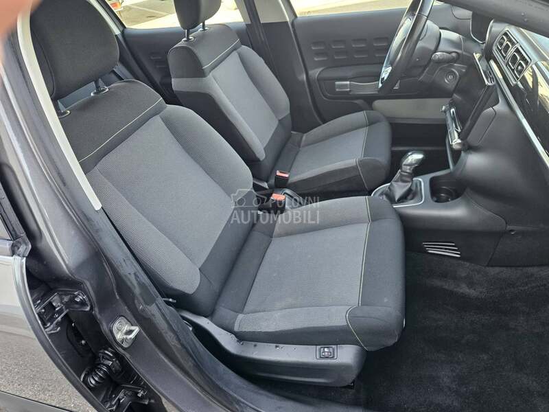 Citroen C3 1.2b.  n.a.v.i/led