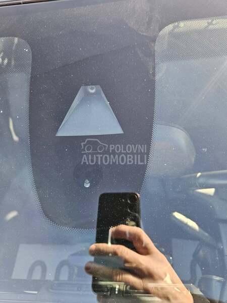 Citroen C3 1.2b.  n.a.v.i/led