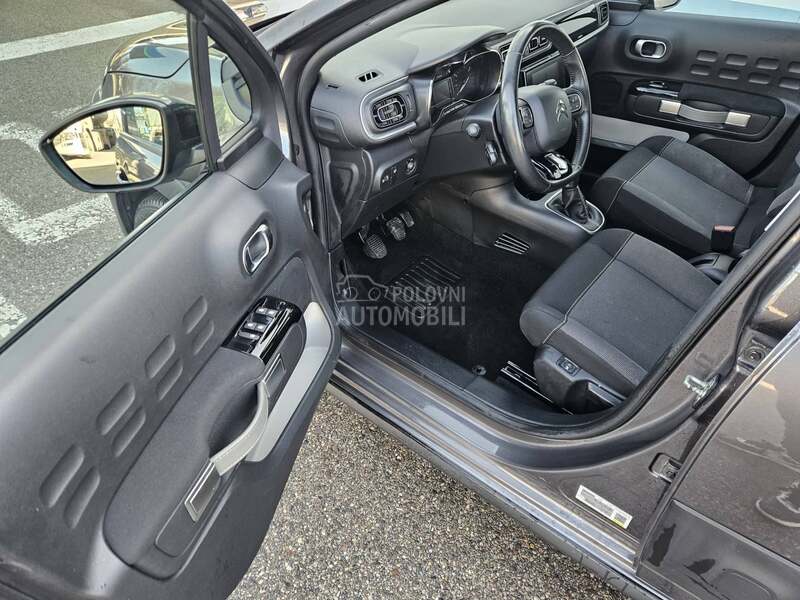 Citroen C3 1.2b.  n.a.v.i/led