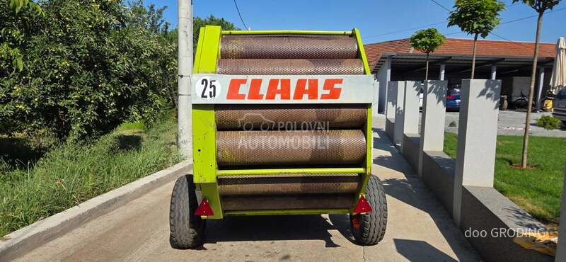 Claas Rollant 44
