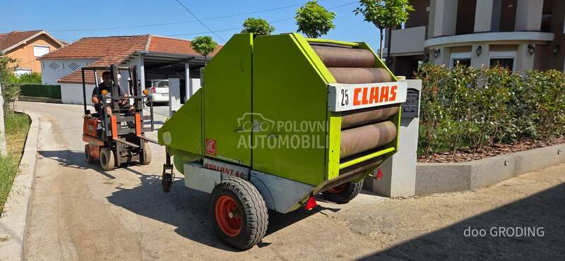 Claas Rollant 44