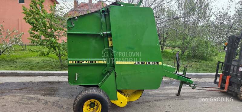 John Deere 540