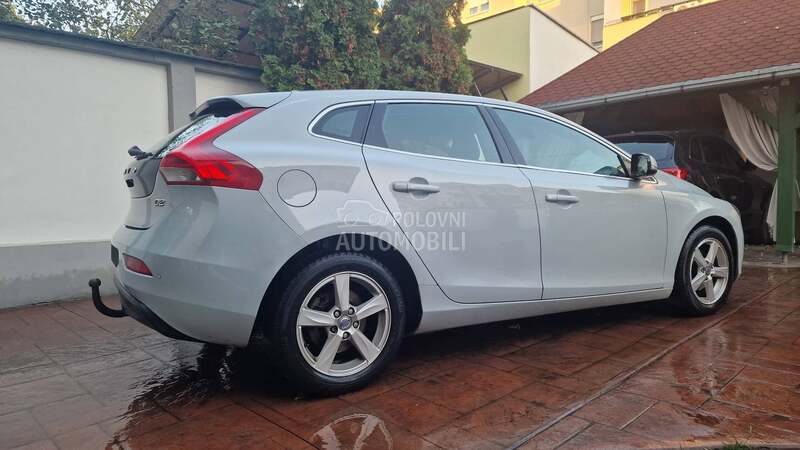 Volvo V40 1.6 d  OCUVAN
