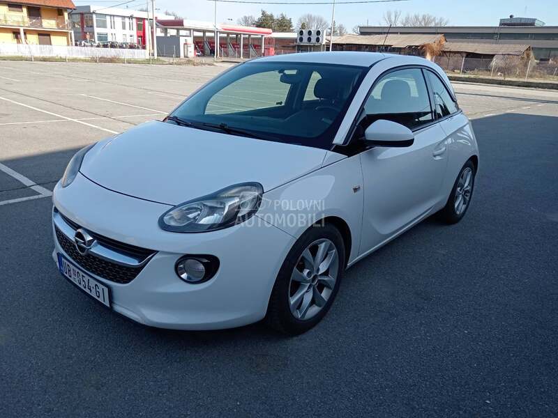 Opel Adam 