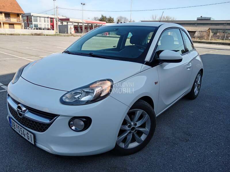Opel Adam 