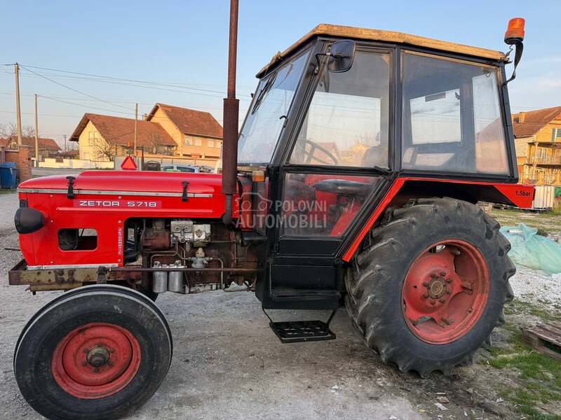 Zetor 5718