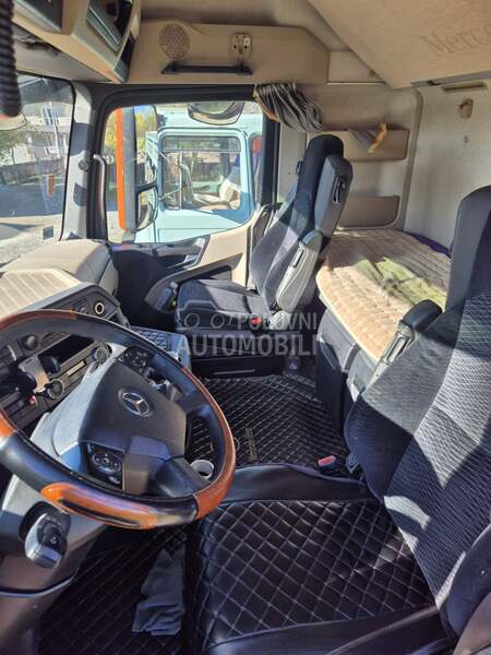 Mercedes Benz Actros