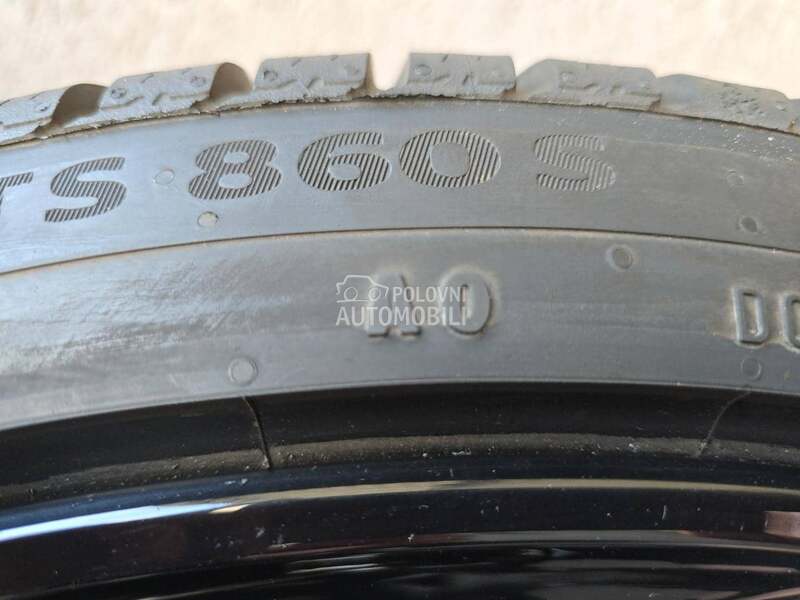 Continental 285/30 R22 Zimska