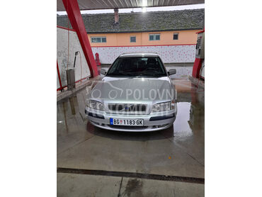 Volvo S40 