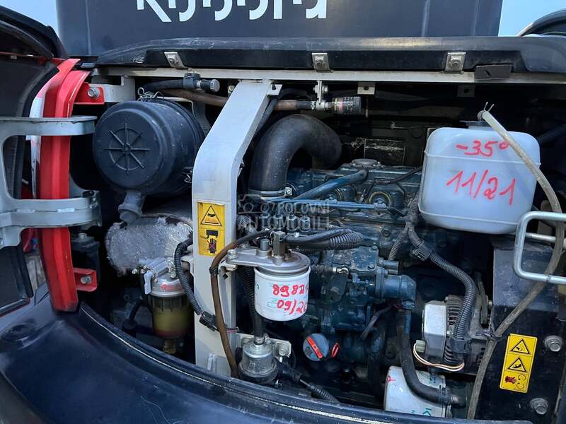 Kubota KX 057 3 kasike