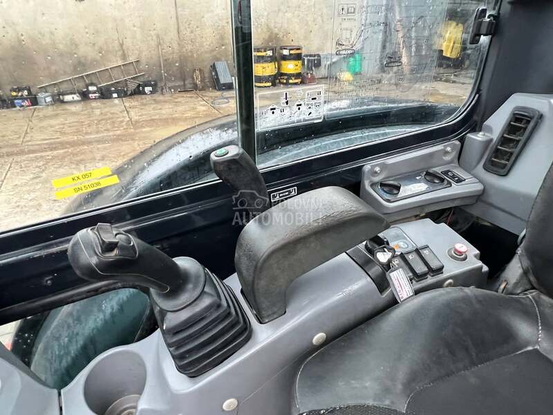 Kubota KX 057 3 kasike