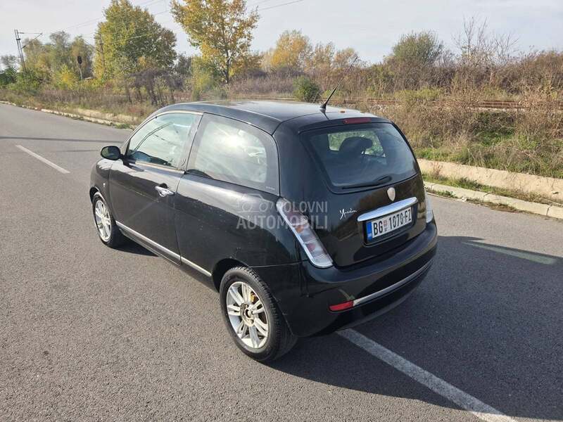 Lancia Ypsilon 1.2