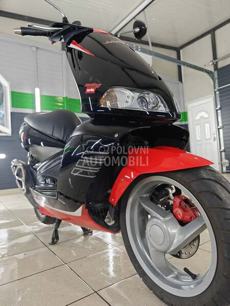 Aprilia Area 51