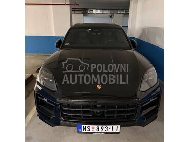 Porsche Cayenne Black Edition