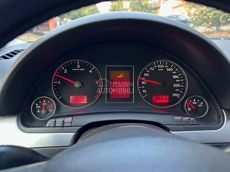 Audi A4 2.0 8v