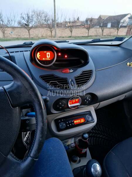 Renault Twingo 1.2
