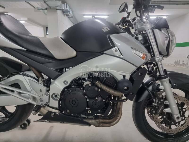 Suzuki gsr 600 ABS