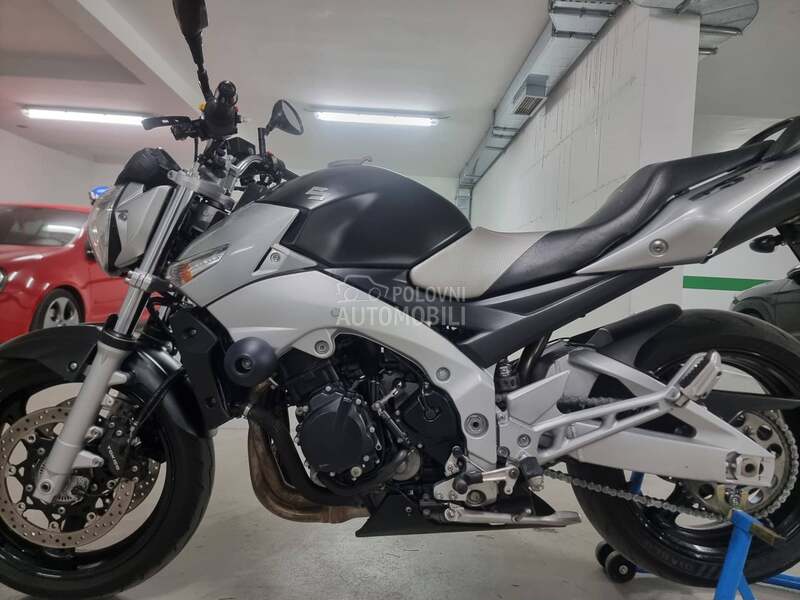 Suzuki gsr 600 ABS