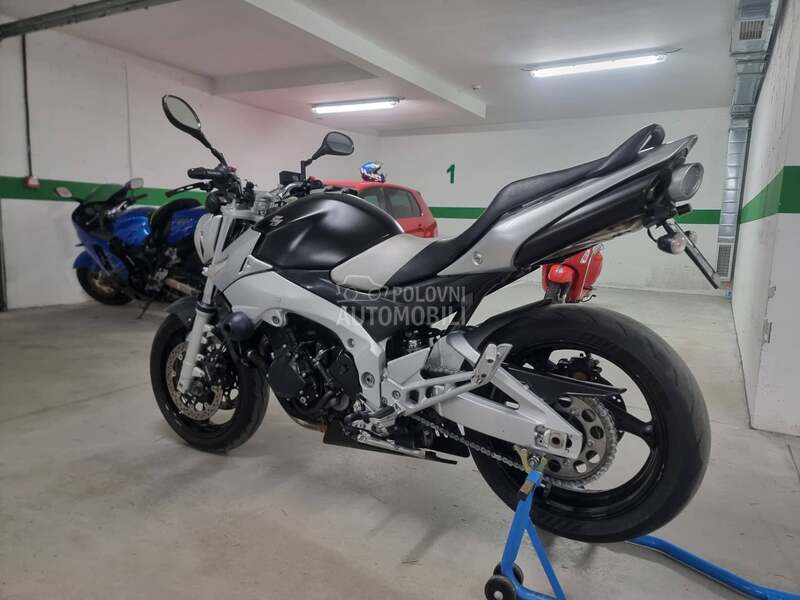 Suzuki gsr 600 ABS
