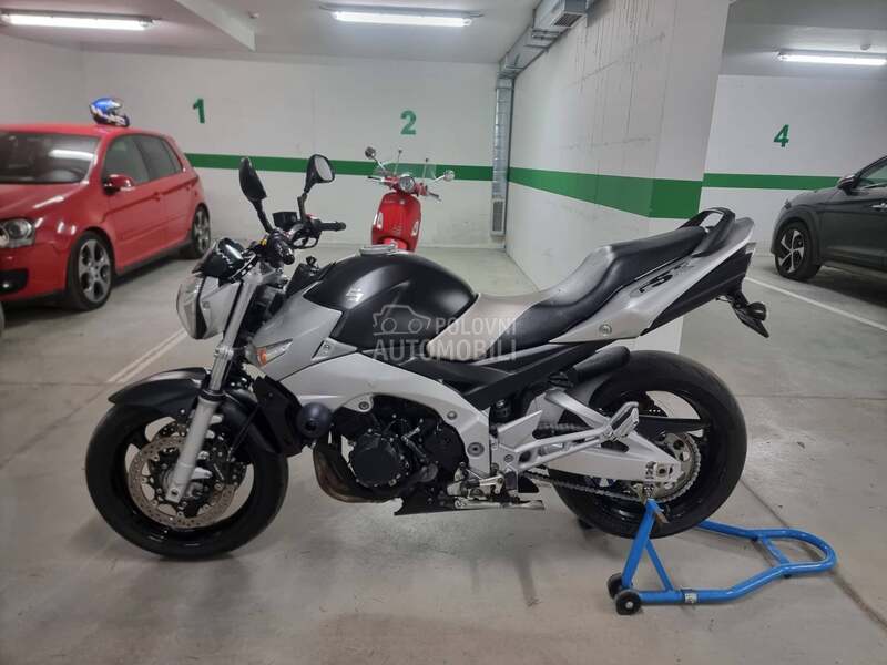 Suzuki gsr 600 ABS