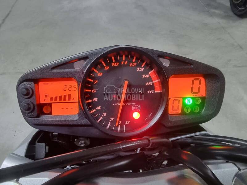 Suzuki gsr 600 ABS