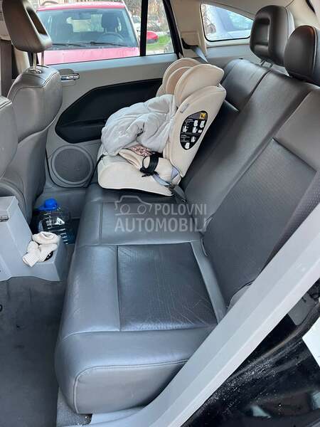 Dodge Caliber Ocuvan