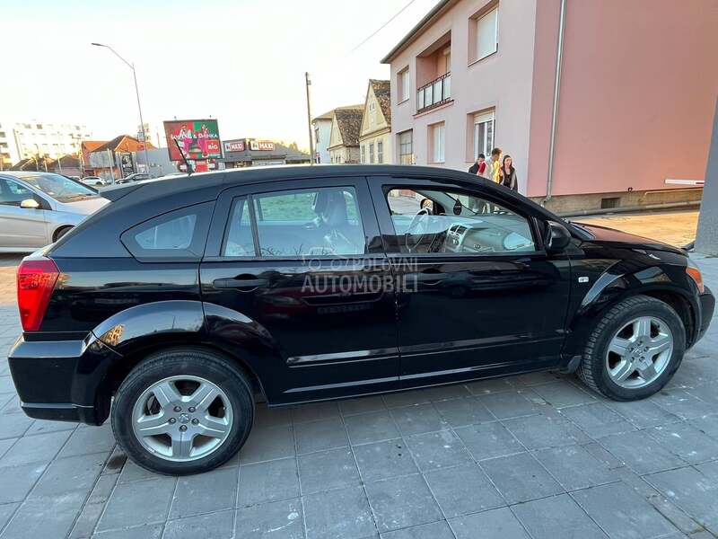 Dodge Caliber Ocuvan