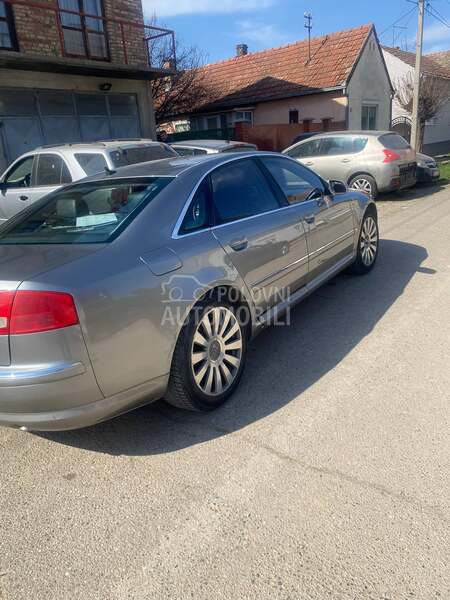 Audi A8 